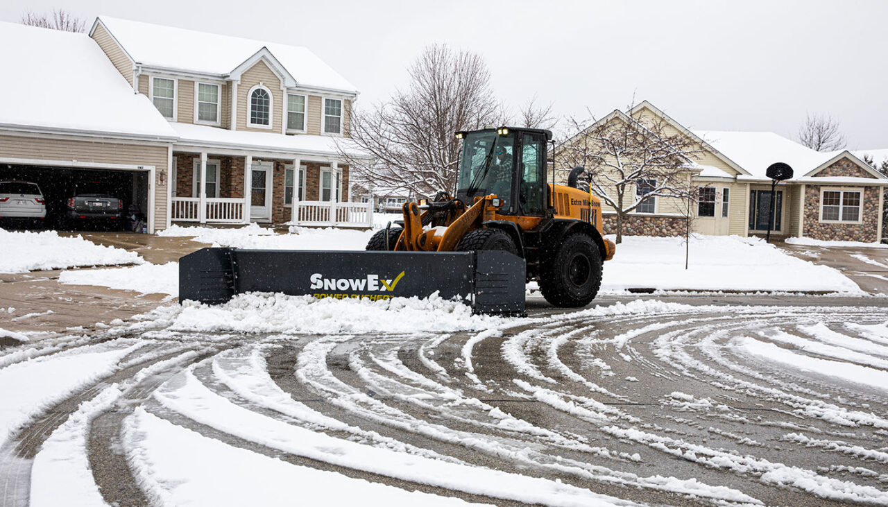 SnowEx POWER PUSHER PRO trace edge